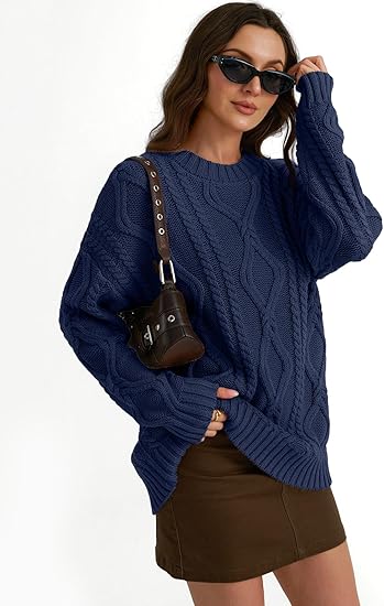 Women's Oversized Cable Knit Crewneck Sweater in Cozy Chic Style
