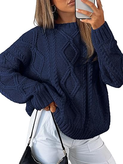 Women's Oversized Cable Knit Crewneck Sweater in Cozy Chic Style